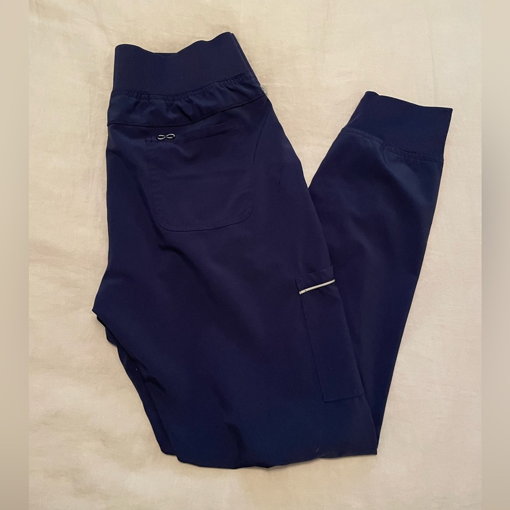 Cherokee Infinity Women’s Tall Jogger Scrub Pants